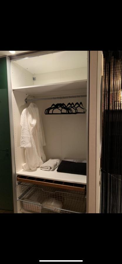 Own Room With Big Bed In A Big House! Luleå Εξωτερικό φωτογραφία